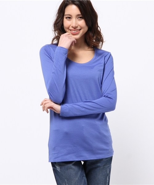 AZUL by moussy（アズールバイマウジー）の「TC天竺バックセンター切替R/N長袖PO（Tシャツ/カットソー・レディース・オフホワイト/ブルー/ブラック/ブラック系その他/ライム/ホワイト系その他・LARGE/SMALL/MEDIUM/X-SMALL）」の6枚目の写真