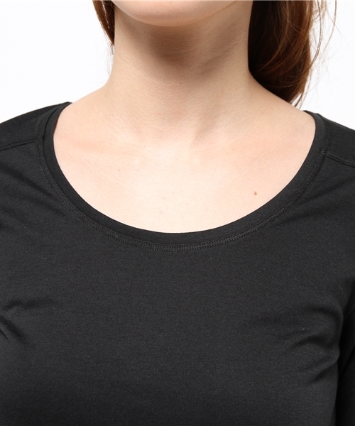 AZUL by moussy（アズールバイマウジー）の「TC天竺バックセンター切替R/N長袖PO（Tシャツ/カットソー・レディース・オフホワイト/ブルー/ブラック/ブラック系その他/ライム/ホワイト系その他・LARGE/SMALL/MEDIUM/X-SMALL）」の11枚目の写真