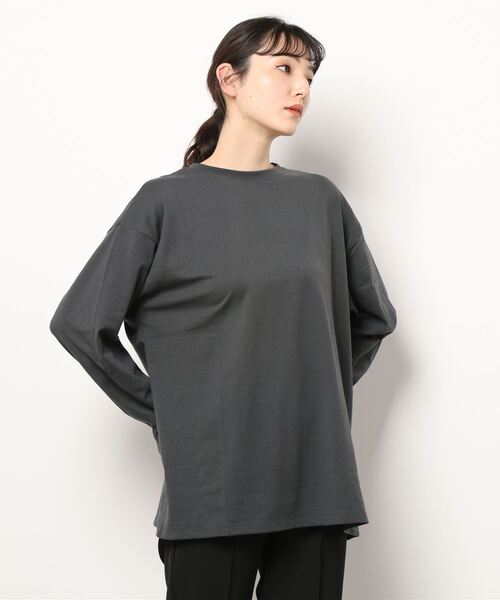 Samansa Mos2 blue（サマンサモスモスブルー）の「フォトプリント長袖Tシャツ（Tシャツ/カットソー・レディース・オフホワイト/サックスブルー/ピンク/ライトベージュ/チャコール・ﾌﾘ-）」の2枚目の写真