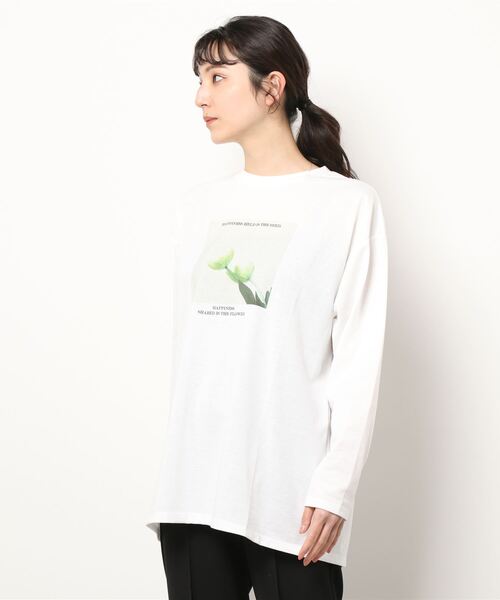 Samansa Mos2 blue（サマンサモスモスブルー）の「フォトプリント長袖Tシャツ（Tシャツ/カットソー・レディース・オフホワイト/サックスブルー/ピンク/ライトベージュ/チャコール・ﾌﾘ-）」の12枚目の写真