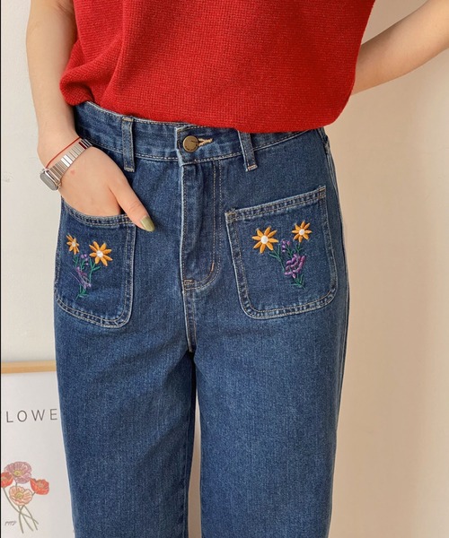 マメクロゴウチ　刺繍デザイン ブルーデニム ワイドレッグパンツ マメクロゴウチ 刺繍デザイン ブルーデニム ワイドレッグパンツ