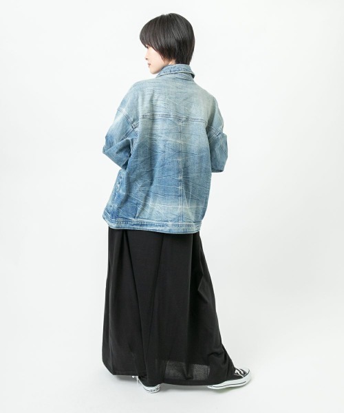 oblekt(オブレクト)の「BOTANICAL DENIM JACKET(デニムジャケット・レディース・インディゴブルー・FREE)」の2枚目の写真