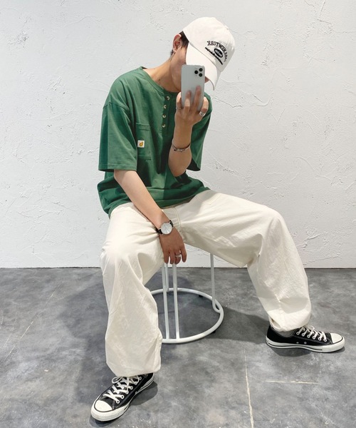 PairPair(ペアペア)の「ワッペン付きヘンリーネックTシャツ(ユニセックス)(Tシャツ/カットソー・メンズ・オフホワイト/グリーン/ボルドー/スミクロ/ブルー系・MEDIUM/LARGE)」の16枚目の写真