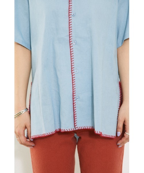 BLACK BY MOUSSY(ブラックバイマウジー)の「stitch open collar shirt(ステッチオープンカラーシャツ)(シャツ/ブラウス・レディース・ライトブルー/ベージュ・FREE)」の17枚目の写真