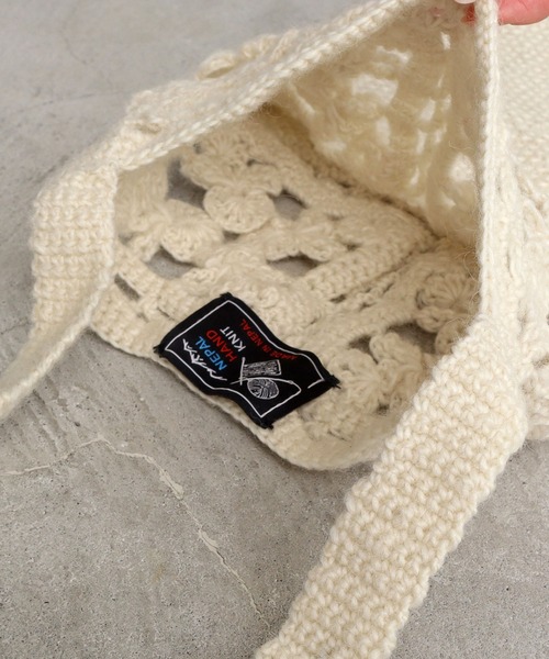 chambre de charme（シャンブルドゥシャーム）の「cdc ネパールハンドニット ポシェット（ショルダーバッグ・レディース・ホワイト・FREE）」の18枚目の写真