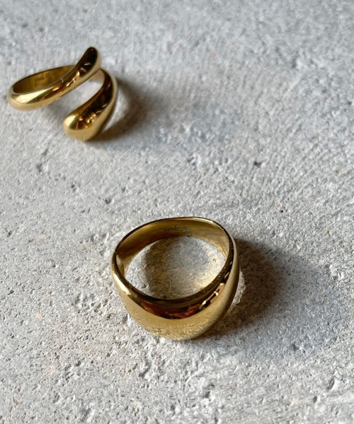 RIVE DROITE（リヴドロワ）の「R.good/アールドットグッド ステンレスウェーブリング（リング・レディース・ゴールド・13）」の5枚目の写真
