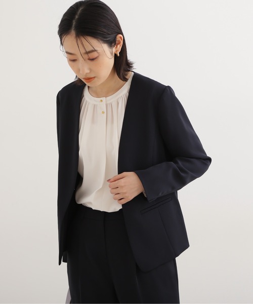 NATURAL BEAUTY BASIC(ナチュラルビューティーベーシック)の「ポリエステルドビーSETUP ジャケット(ノーカラージャケット・レディース・ネイビー/グレー/ブラウン・SMALL/MEDIUM/LARGE)」の10枚目の写真
