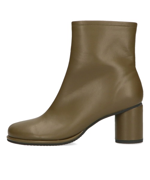 ORiental TRaffic（オリエンタルトラフィック）の「オブリークトゥラウンドヒールブーツ 21403（ブーツ・レディース・ブラック/ブラウン/カーキ・LL/S/M/L/3L/SS）」の4枚目の写真