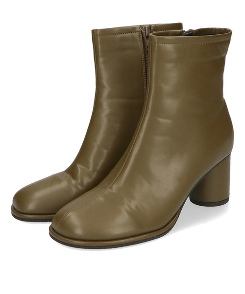 ORiental TRaffic（オリエンタルトラフィック）の「オブリークトゥラウンドヒールブーツ 21403（ブーツ・レディース・ブラック/ブラウン/カーキ・LL/S/M/L/3L/SS）」の11枚目の写真