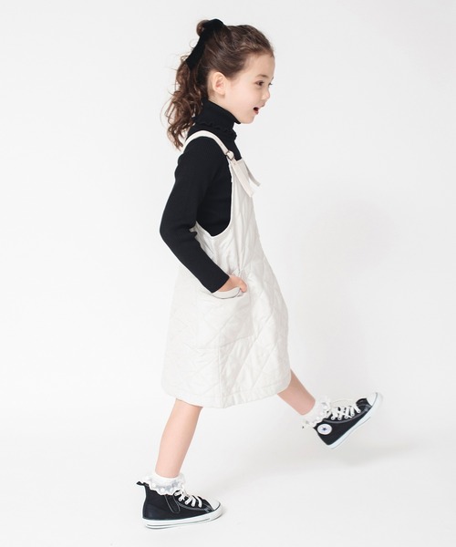 BRANSHES(ブランシェス)の「キルトIラインシルエットジャンパースカート(ジャンパースカート・キッズ・カーキ/ライトベージュ・100/110/120/130/140/150)」の5枚目の写真