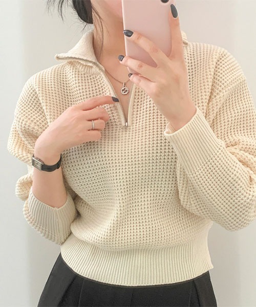 BEIDELLI（ベイデリー）の「[BELLIDE MADE] ワッフル編みハーフジップアップニット（ニット/セーター・レディース・アイボリー/グレー/ブラック・FREE）」の22枚目の写真