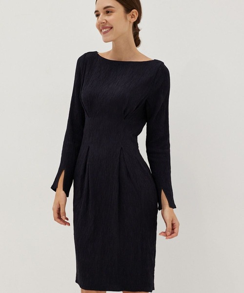 Love,Bonito（ラブボニート）の「アーリン テクスチャード ボートネック コラムドレス（ワンピース・レディース・クリーム/ブラック・X-SMALL/SMALL/MEDIUM/LARGE）」の2枚目の写真