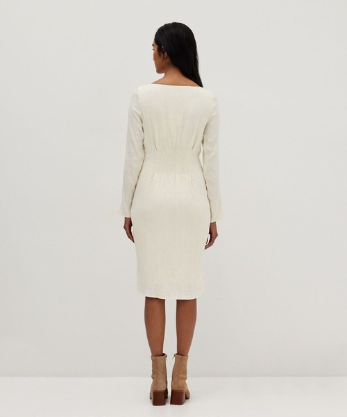 Love,Bonito（ラブボニート）の「アーリン テクスチャード ボートネック コラムドレス（ワンピース・レディース・クリーム/ブラック・X-SMALL/SMALL/MEDIUM/LARGE）」の7枚目の写真