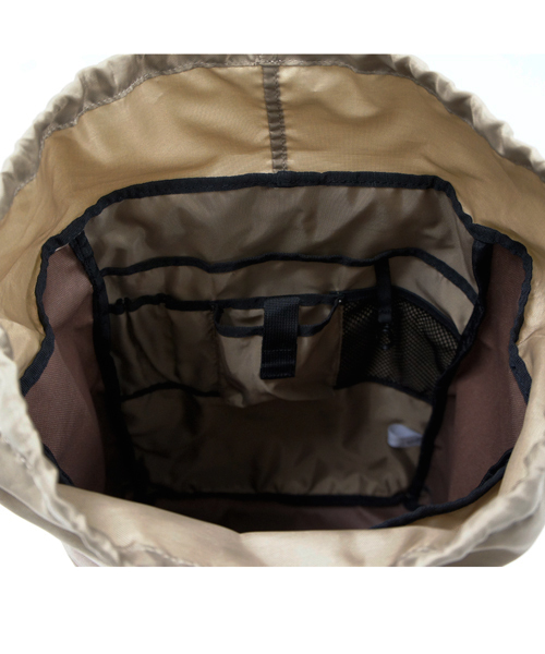 CIAOPANIC（チャオパニック）の「【The Sun And Classic/TSAC】FLAP NAPSACK（バックパック/リュック・レディース・ホワイト/ブラック/ベージュ/ターコイズブルー/ネイビー・FREE）」の16枚目の写真