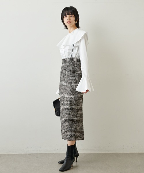 美品　Whim Gazette ツイルフリルカラーブラウス Whim Gazette（ウィムガゼット）の「ツイルフリルカラーブラウス