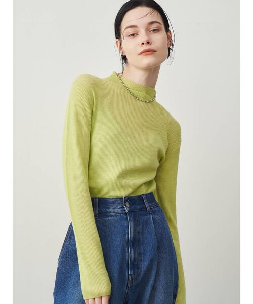 ELENDEEK（エレンディーク）の「ウールミックスシアーニット（ニット/セーター・レディース・ライトグリーン/ブラック/ライトベージュ/オフホワイト・FREE）」の5枚目の写真