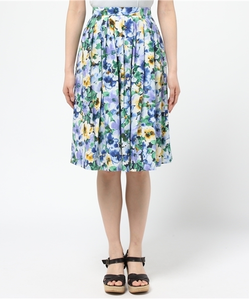 La TOTALITE（ラトータリテ）の「サトウサンコラボ.フラワーフレアースカート。（スカート・レディース・ネイビー/ピンク・38/36）」の3枚目の写真