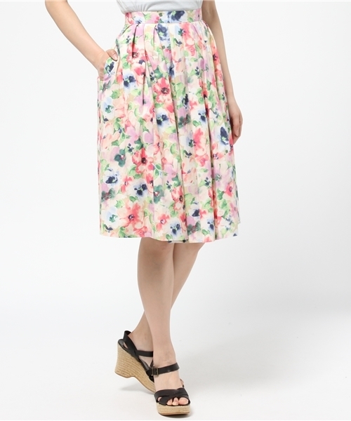 La TOTALITE（ラトータリテ）の「サトウサンコラボ.フラワーフレアースカート。（スカート・レディース・ネイビー/ピンク・38/36）」の19枚目の写真