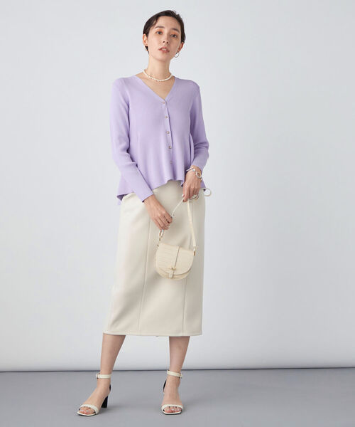 NOLLEY’S Sophi(ノーリーズソフィ)の「《手洗い可能》リブフレアVネックカーディガン(カーディガン/ボレロ・レディース・ホワイト/ラベンダー/クリーム・38)」の17枚目の写真