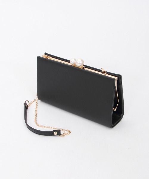axes femme（アクシーズファム）の「パール金具クラッチバッグ（クラッチバッグ・レディース・ベージュ/ブラック・FREE）」の2枚目の写真