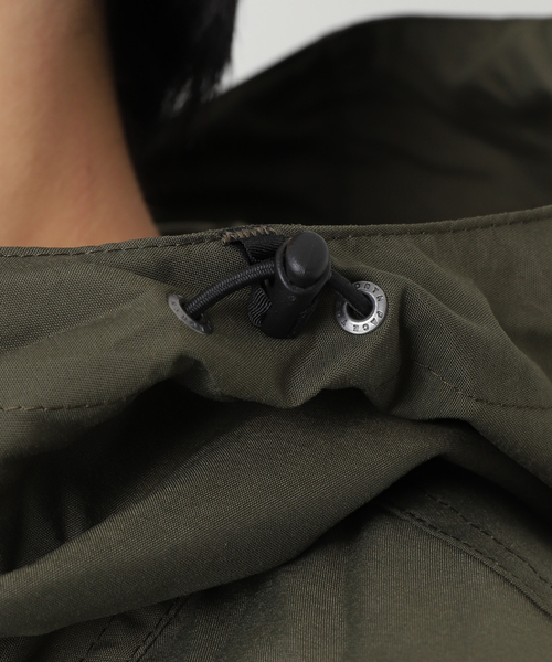 THE NORTH FACE(ザノースフェイス)の「【THE NORTH FACE / ザ ノースフェイス】Compact Anorak(マウンテンパーカー・メンズ・カーキ/ブラック・LARGE/MEDIUM/X-LARGE)」の16枚目の写真