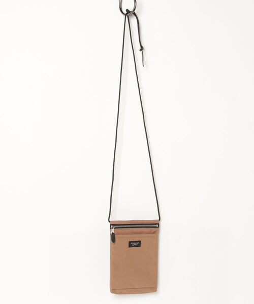 STANDARD SUPPLY(スタンダードサプライ)の「STANDARD SUPPLY/スタンダードサプライ スリングパース M SLING PURSE M(ショルダーバッグ・レディース・ブラック/チャコールグレー/グレー/グレイッシュベージュ/ネイビー/モカ/サンドベージュ/ブラウン/アイボリー/ケリーグリーン/グレイッシュブルー/ライトパープル/ダークブラウン/ミント/ボルドー・FREE)」の7枚目の写真