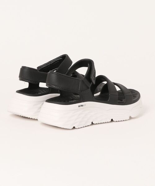 179/WG（イチナナキュウダブルジー）の「SKECHERSストラップ式スニーカーサンダル（サンダル・レディース・ブラック・23.0cm）」の10枚目の写真