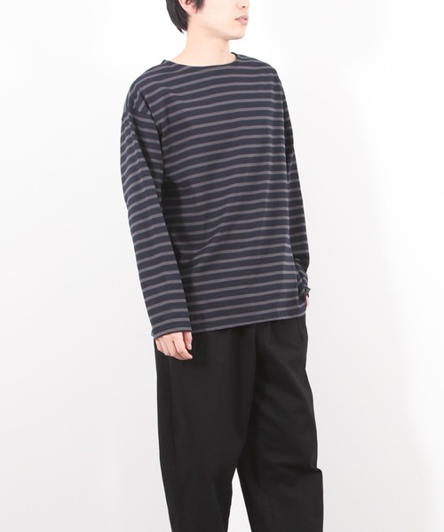 NAVY(ネイビー)の「ボーダーボートネックロングスリーブTシャツ(Tシャツ/カットソー・メンズ・ブラウン/ホワイト/ネイビー/チャコール・M/L/XL)」の7枚目の写真