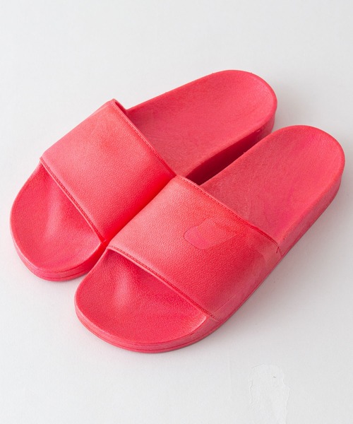LOS ANGELES APPAREL(ロサンゼルスアパレル)の「【LOS ANGELES APPAREL /ロサンゼルスアパレル】ロスアパ UNISLIDE Unisex Everyday Slides ユニセックス スライド メンズ レディース サンダル スリッパ(サンダル・メンズ・ブルー/ホワイト/ピンク/レッド/ブラック・25cm/26cm/27cm/28cm)」の5枚目の写真