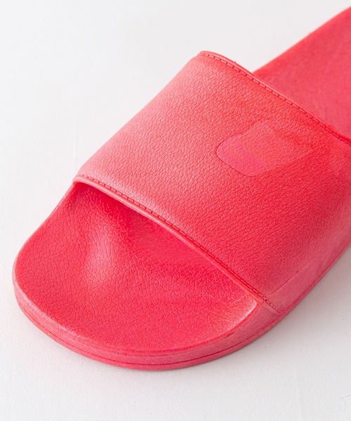 LOS ANGELES APPAREL(ロサンゼルスアパレル)の「【LOS ANGELES APPAREL /ロサンゼルスアパレル】ロスアパ UNISLIDE Unisex Everyday Slides ユニセックス スライド メンズ レディース サンダル スリッパ(サンダル・メンズ・ブルー/ホワイト/ピンク/レッド/ブラック・25cm/26cm/27cm/28cm)」の9枚目の写真