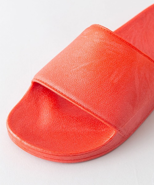LOS ANGELES APPAREL(ロサンゼルスアパレル)の「【LOS ANGELES APPAREL /ロサンゼルスアパレル】ロスアパ UNISLIDE Unisex Everyday Slides ユニセックス スライド メンズ レディース サンダル スリッパ(サンダル・メンズ・ブルー/ホワイト/ピンク/レッド/ブラック・25cm/26cm/27cm/28cm)」の10枚目の写真