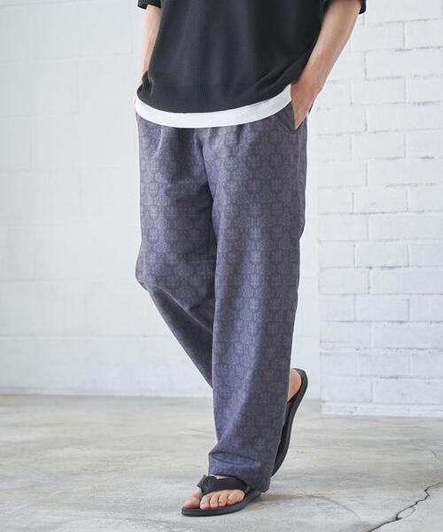 coen（コーエン）の「ダマスク柄プリントパンツ（スラックス・メンズ・ネイビー/ダークグレー・XL/M/L/S）」の2枚目の写真