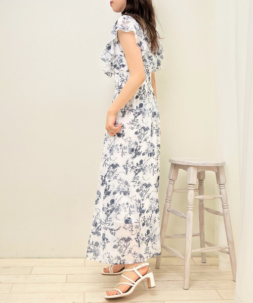 INGNI（イング）の「花柄フリルノースリ／ワンピース（ワンピース