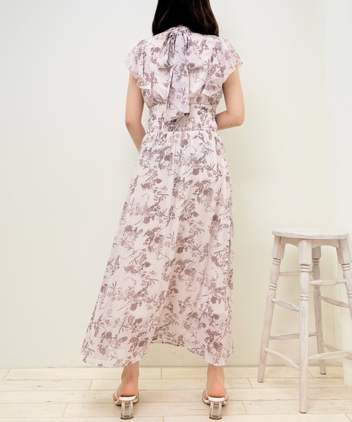 INGNI（イング）の「花柄フリルノースリ／ワンピース（ワンピース・レディース・ホワイト×ネイビー/グレー/ブラウン・M）」の12枚目の写真