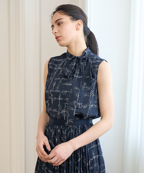 ANAYI(アナイ)の「カリグラフィープリントノースリ ブラウス(シャツ/ブラウス・レディース・ネイビー/オフホワイト/マルチ・36/38)」の16枚目の写真