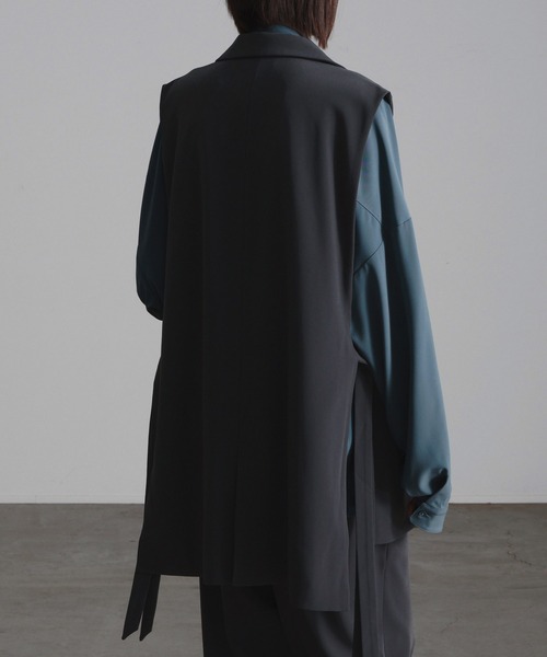 Loose/ルース（ルース）の「ドレープ サイドコードダブルジレベスト【22SS ver】【セットアップ対応】（ベスト・メンズ・チャコールグレー/ダークブラウン・S/M）」の4枚目の写真