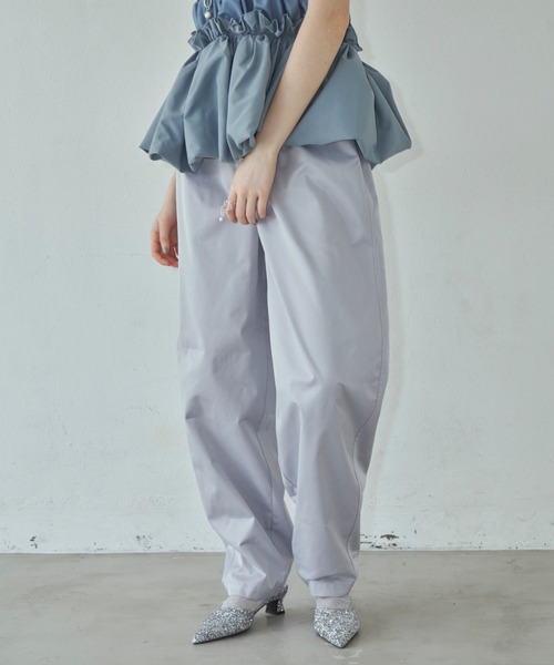 LA BELLE ETUDE/ロングジップスリットリラックスパンツ（グレー） 2024A/W STYLING 07 – LA BELLE ETUDE online store