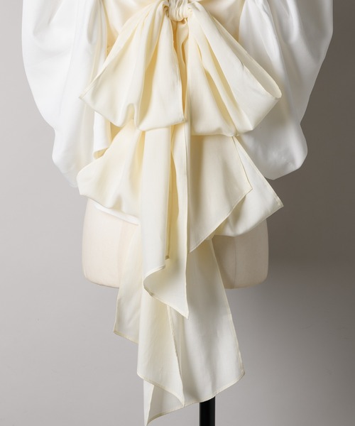 J1U by LA BELLE ETUDE（ジユウバイラベルエチュード）の「デザインスリーブバッグリボンコルセットブラウス（シャツ/ブラウス・レディース・ホワイト/ブラック・FREE）」の18枚目の写真