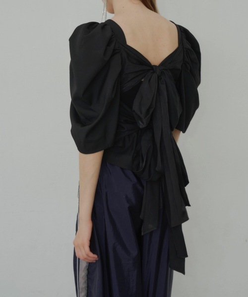 J1U by LA BELLE ETUDE（ジユウバイラベルエチュード）の「デザインスリーブバッグリボンコルセットブラウス（シャツ/ブラウス・レディース・ホワイト/ブラック・FREE）」の6枚目の写真