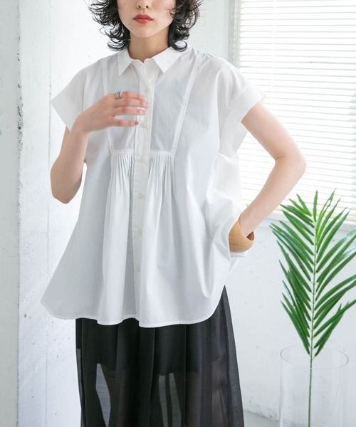 KBF（ケイビーエフ）の「タックフレアスリーブレスブラウス（シャツ/ブラウス・レディース・ブラック/オフホワイト/ブルー系その他・ONE）」の9枚目の写真