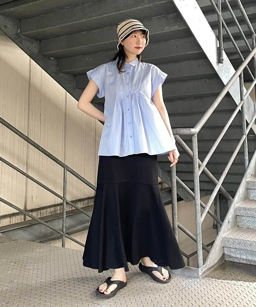 KBF（ケイビーエフ）の「タックフレアスリーブレスブラウス（シャツ/ブラウス・レディース・ブラック/オフホワイト/ブルー系その他・ONE）」の12枚目の写真