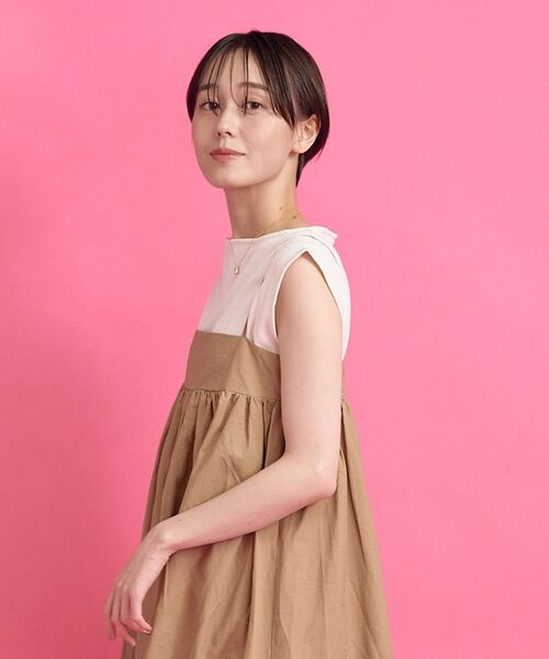 Kari & lili(カウリアンドリィリィ)の「ギャザーキャミOP(ワンピース・レディース・キャメル/オフホワイト/ブラック・FREE)」の10枚目の写真