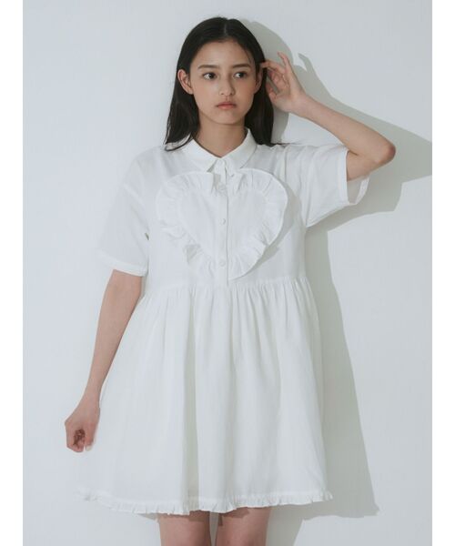 merry jenny(メリージェニー)の「ハートフリルミニワンピース(ワンピース・レディース・オフホワイト/ブルー/ブラック・FREE)」の5枚目の写真