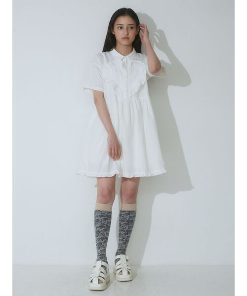 merry jenny(メリージェニー)の「ハートフリルミニワンピース(ワンピース・レディース・オフホワイト/ブルー/ブラック・FREE)」の8枚目の写真