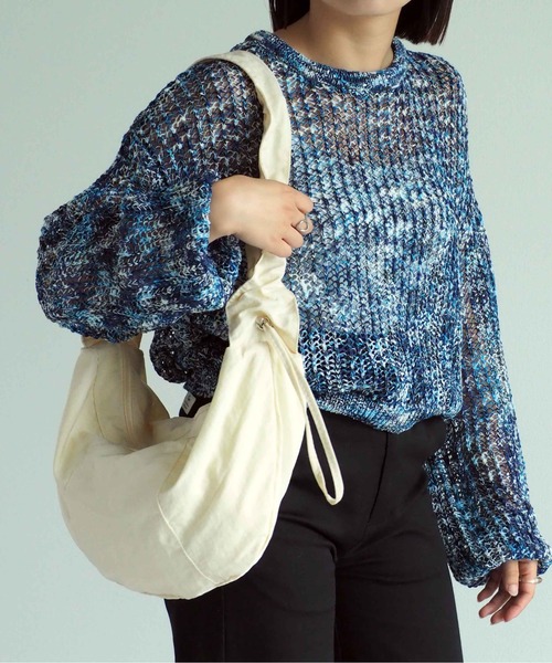 cepo（セポ）の「シャーリングショルダーバッグ（ショルダーバッグ・レディース・オフホワイト/ブラック・FREE）」の7枚目の写真