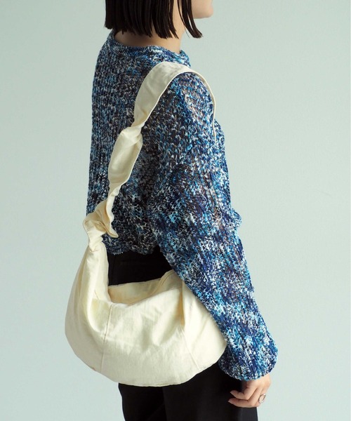 cepo（セポ）の「シャーリングショルダーバッグ（ショルダーバッグ・レディース・オフホワイト/ブラック・FREE）」の8枚目の写真