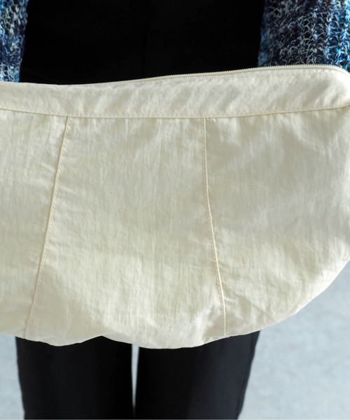 cepo（セポ）の「シャーリングショルダーバッグ（ショルダーバッグ・レディース・オフホワイト/ブラック・FREE）」の16枚目の写真