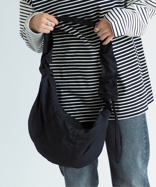 cepo（セポ）の「シャーリングショルダーバッグ（ショルダーバッグ・レディース・オフホワイト/ブラック・FREE）」の19枚目の写真