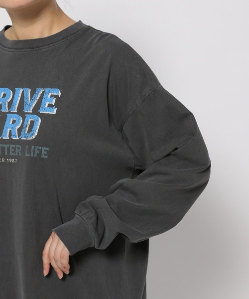 LOWRYS FARM（ローリーズファーム）の「オリジナルバンドＴＬＳ　980475（Tシャツ/カットソー・レディース・アイボリー/グレー系その他/グレー/チャコールグレー・FREE）」の22枚目の写真