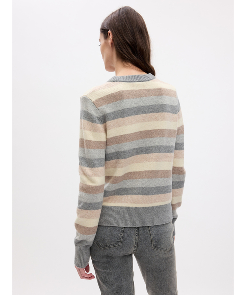 GAP(ギャップ)の「CashSoft カシミヤタッチ クルーネックセーター(ニット/セーター・レディース・その他1/ドット/ブラック/ホワイト系その他/ストライプ/ピンク/その他/グリーン・M/XS/S/XL/L/XXS)」の15枚目の写真